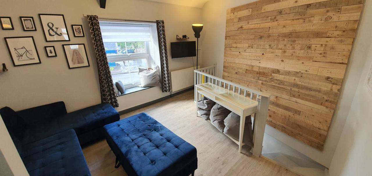 Cheddar Village Apartment Εξωτερικό φωτογραφία